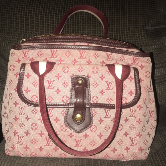 Louis Vuitton Handbags - 💯 Authentic Louis Vuitton Sac Mary Kate
